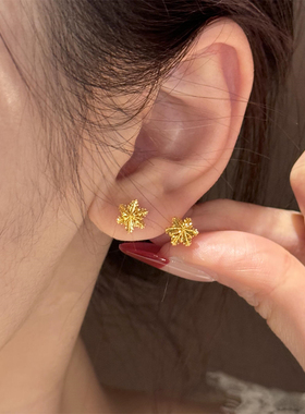 金色爆闪雪花耳钉2025新款爆款高级感轻奢小众精致百搭秋冬耳环女