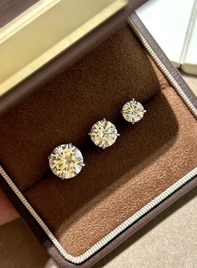 刘浩存同款仿四爪莫桑石耳钉女2025新款爆款小巧精致日常百搭耳环