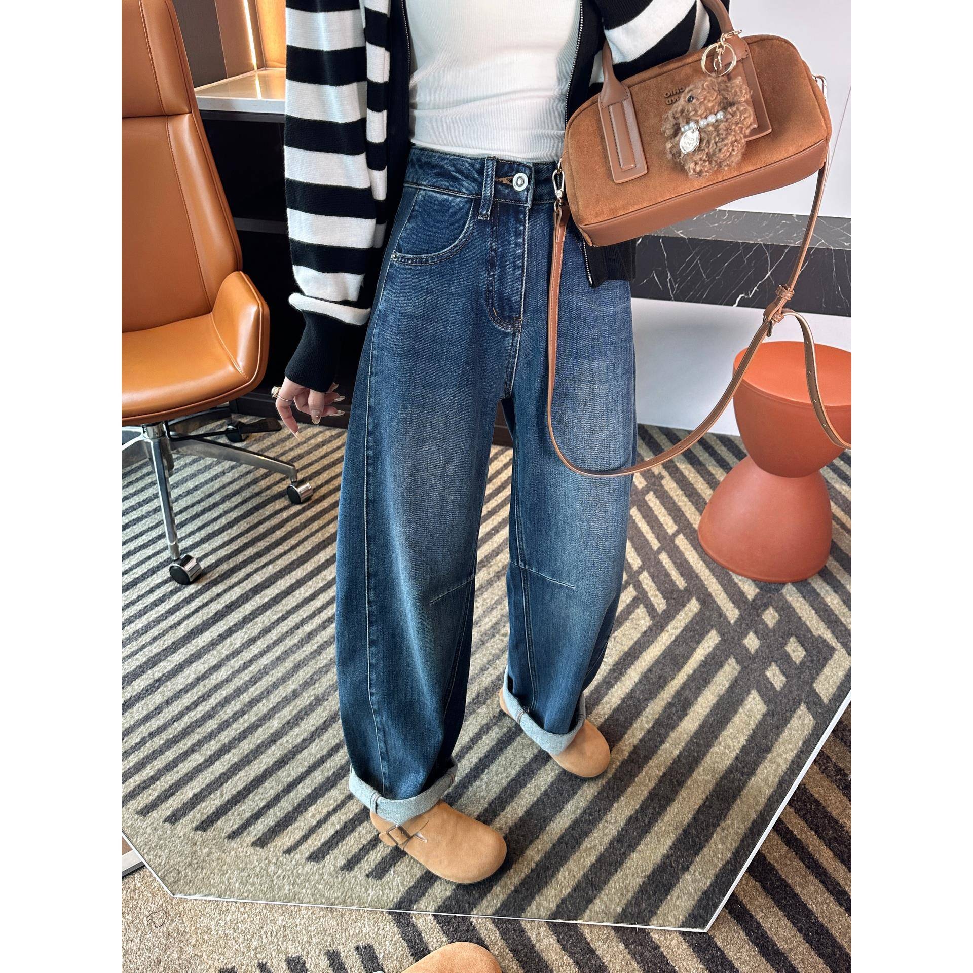 修腿王牌！~植绒磨毛弯刀牛仔裤女秋冬新款显瘦宽松慵懒阔腿长裤