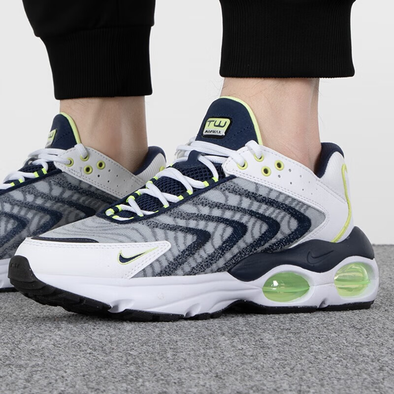 nike耐克男鞋春季AIR MAX TW气垫缓震运动鞋跑步鞋DQ3984-101