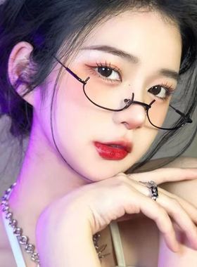 网红无镜片金属半框眼镜女纯欲风日系风软妹眼镜带链条吊坠凹造型