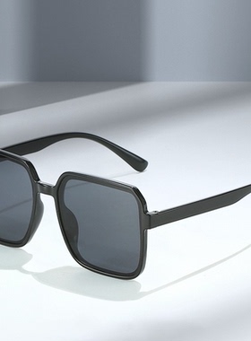 夏季遮阳墨镜女大脸显脸小2025新款时尚方形防紫外线街拍太阳眼镜