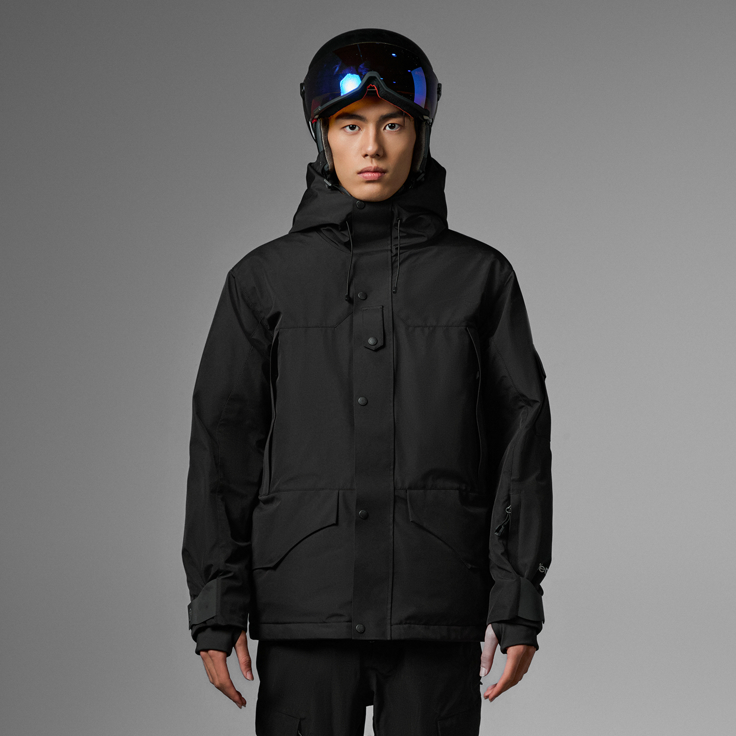 ECWCSGEN8八代羽绒夹克黑色