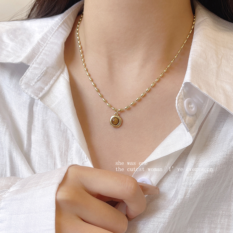 高级感小米粒项链仿虎眼石