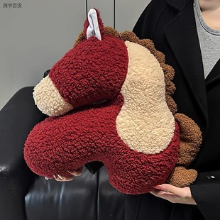 2026马年吉祥物公仔新年生肖马毛绒玩偶红色小马驹抱枕春节装饰品