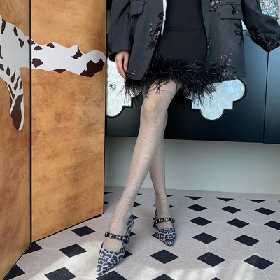 甜美镂空蕾丝玫瑰提花浅灰色打底袜女2025新款爆款秋冬季连裤袜