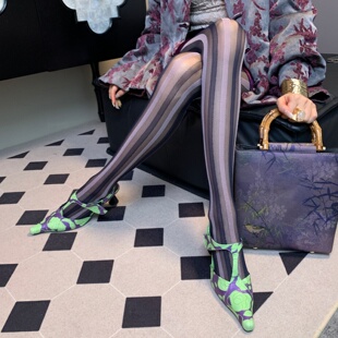 霓虹倩影2026春季老钱英伦风气质拼色竖条纹美腿塑形小众丝袜女