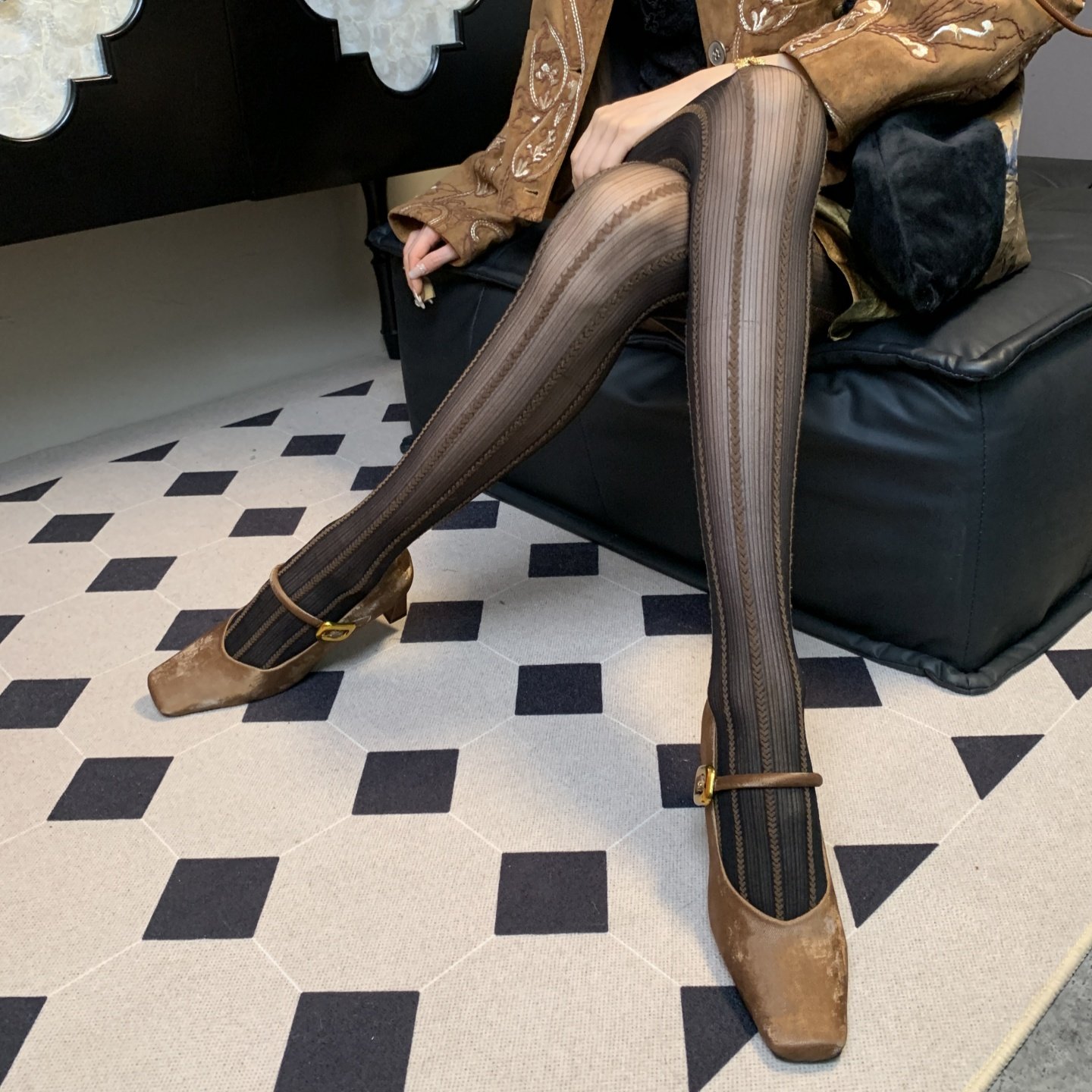 宫廷下午茶2026春季法式风高级感爱心竖条纹织花黑咖色丝袜,女士内衣/男士内衣/家居服,连裤袜/打底袜,淘宝优惠券,粉丝福利购,淘宝优惠卷