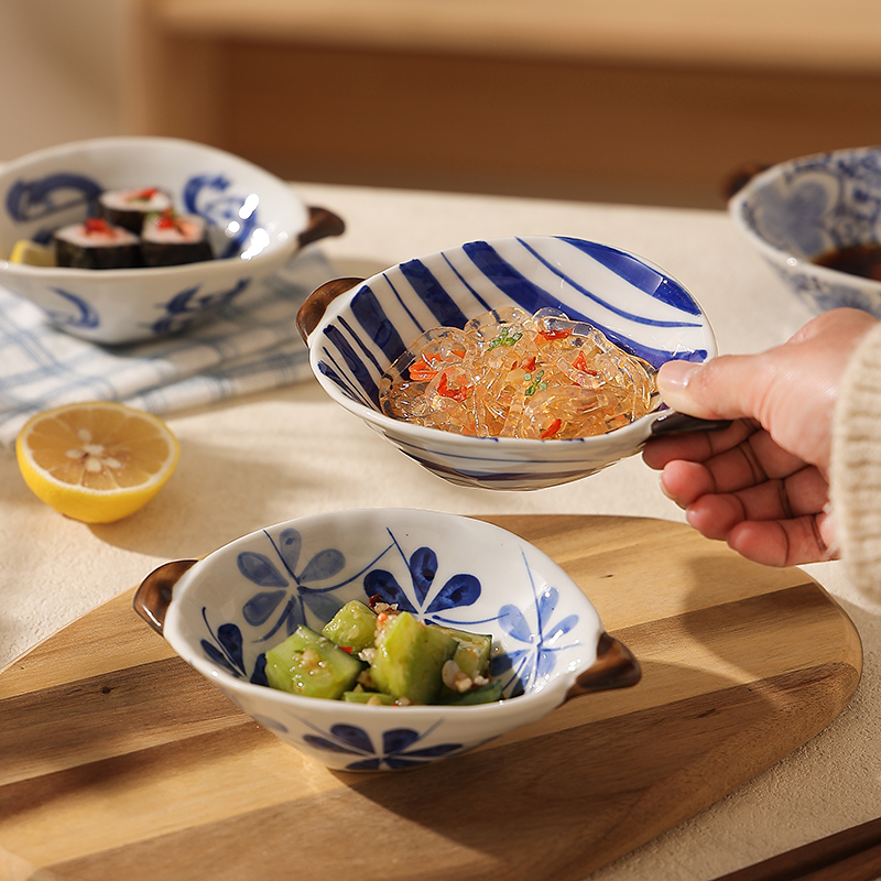 复古手绘釉下彩双耳异形蘸料碟