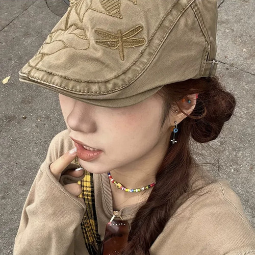 英伦复古y2k千禧辣妹荷花刺绣前进帽子女大头围显脸小鸭嘴贝雷帽