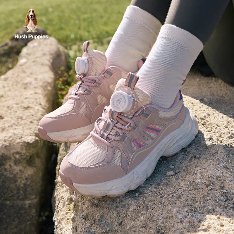 优质面料 柔软透气 0磨合 舒适迈步