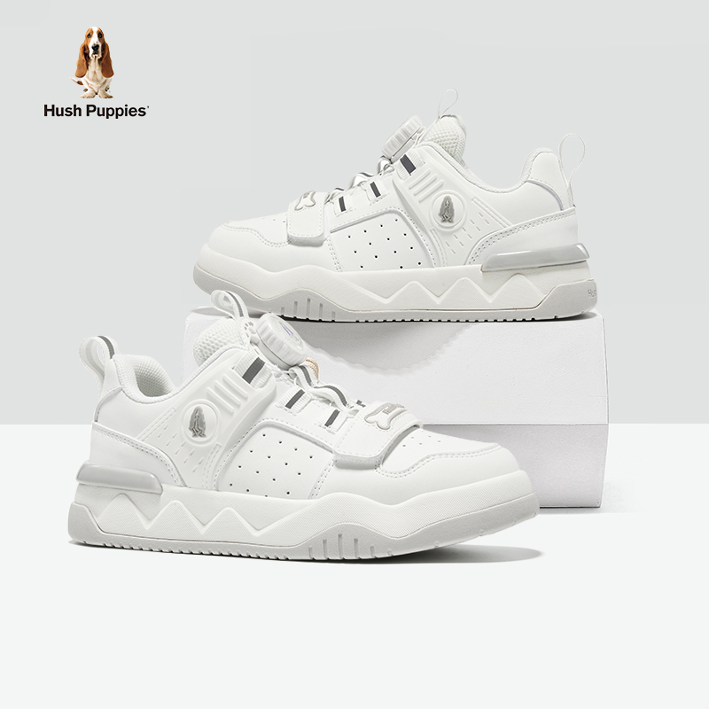 圆头设计 不挤脚  稳固中底 良好的缓震性能