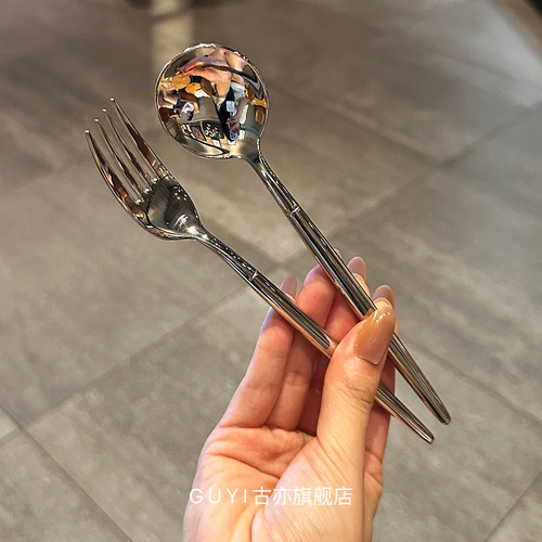 韩式轻奢甜品叉勺咖啡店