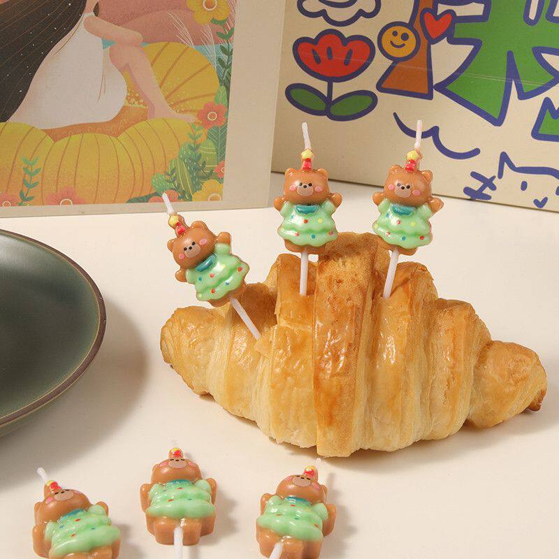 ins可爱绿色波点裙子小熊蜡烛生日派对甜品蛋糕装饰蜡烛插件摆件