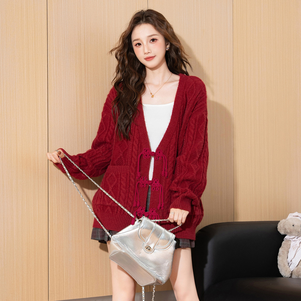 唐狮春季女开衫红色毛衣外套国风新中式宽松V领针织毛线衫TE