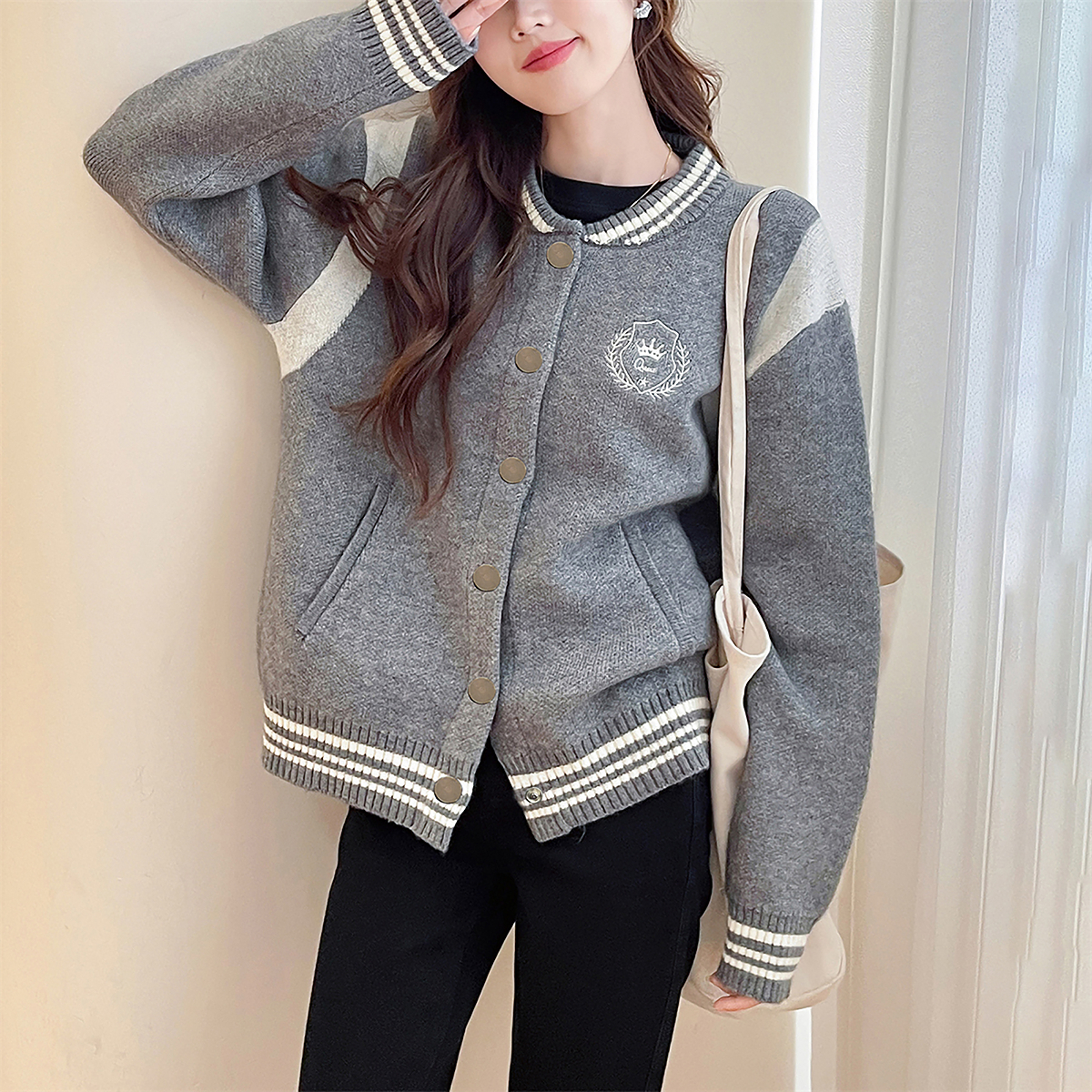 唐狮秋冬毛衣外套女学院风复古感棒球服外套女春秋高级感巨好看tu