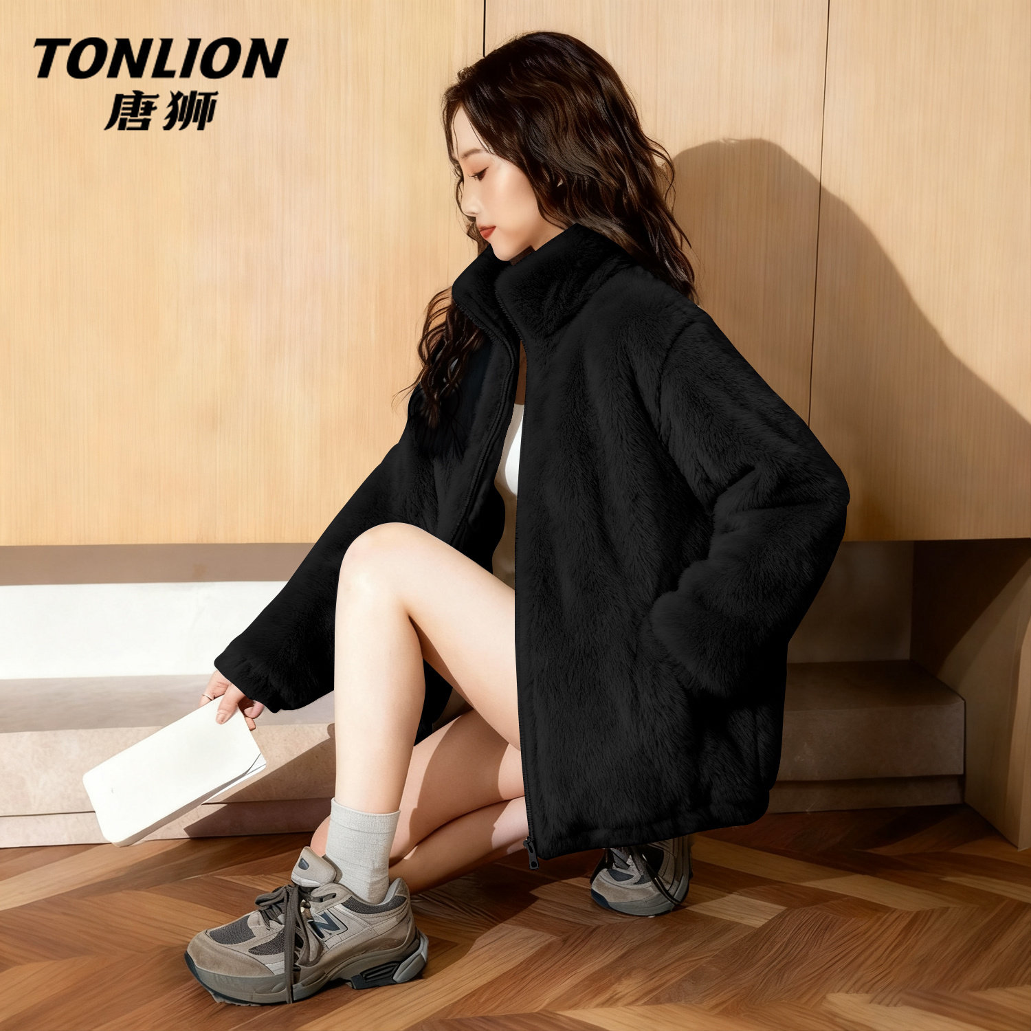 唐狮黑色摇粒绒外套女2025新款秋