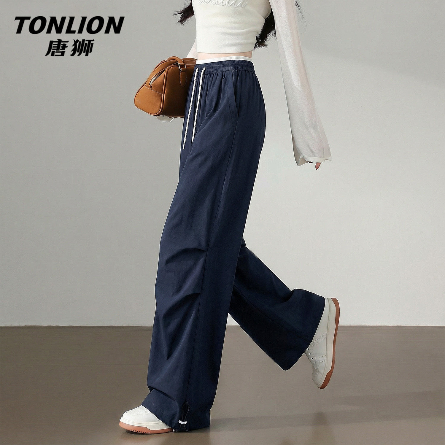 唐狮官方拼接阔腿裤女款2026新款春秋款女士宽松直筒休闲运动裤V