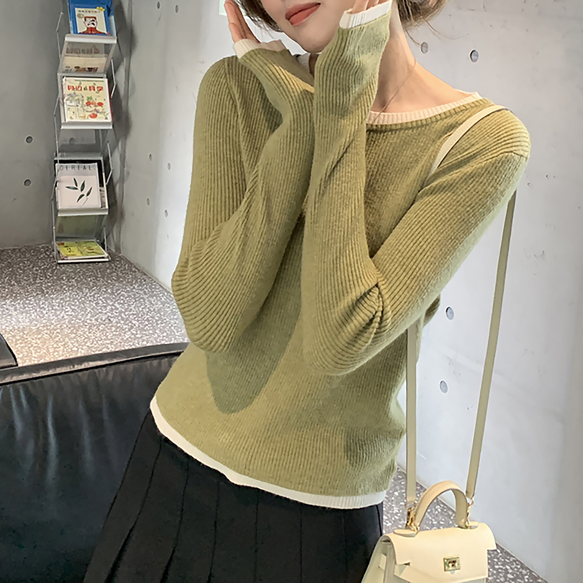 唐狮秋冬季女毛衣撞色假两件设计圆领套头打底外穿修身百搭tu