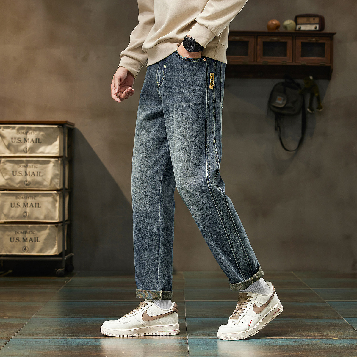 唐狮秋季新款男生牛仔裤直筒裤宽