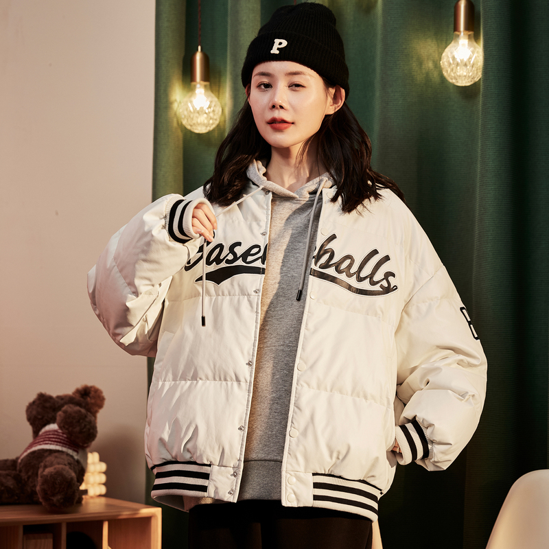 唐狮短款PU羽绒服冬装款女设计