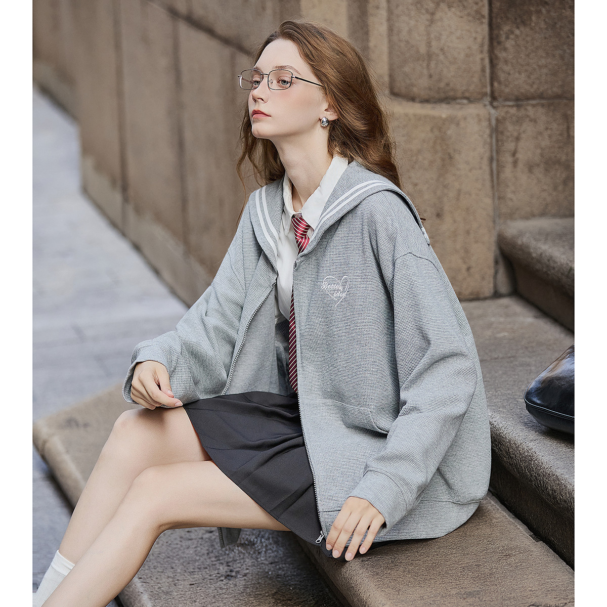 唐狮女外套短款春秋季海军领针织