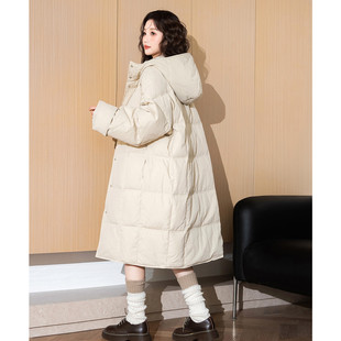 唐狮新款女羽绒服短款设计感翻领短上衣外套时尚休闲保暖初冬tu