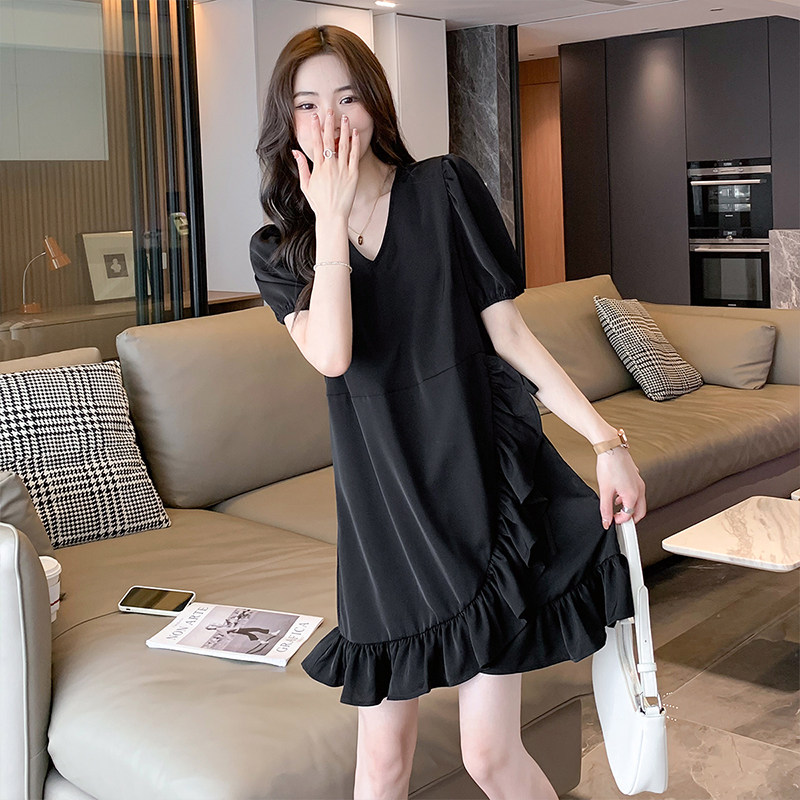 唐狮黑色连衣裙女士V领法式荷叶边裙子气质女装夏季小个子