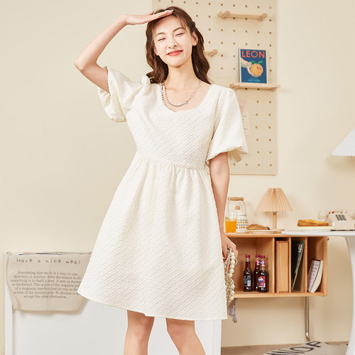 唐狮珍珠方领肌理感连衣裙女夏季