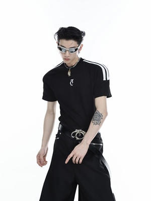 ArguE短袖无性青年三条杠内搭