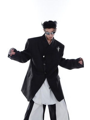 小众金属拼接设计感垫肩西服