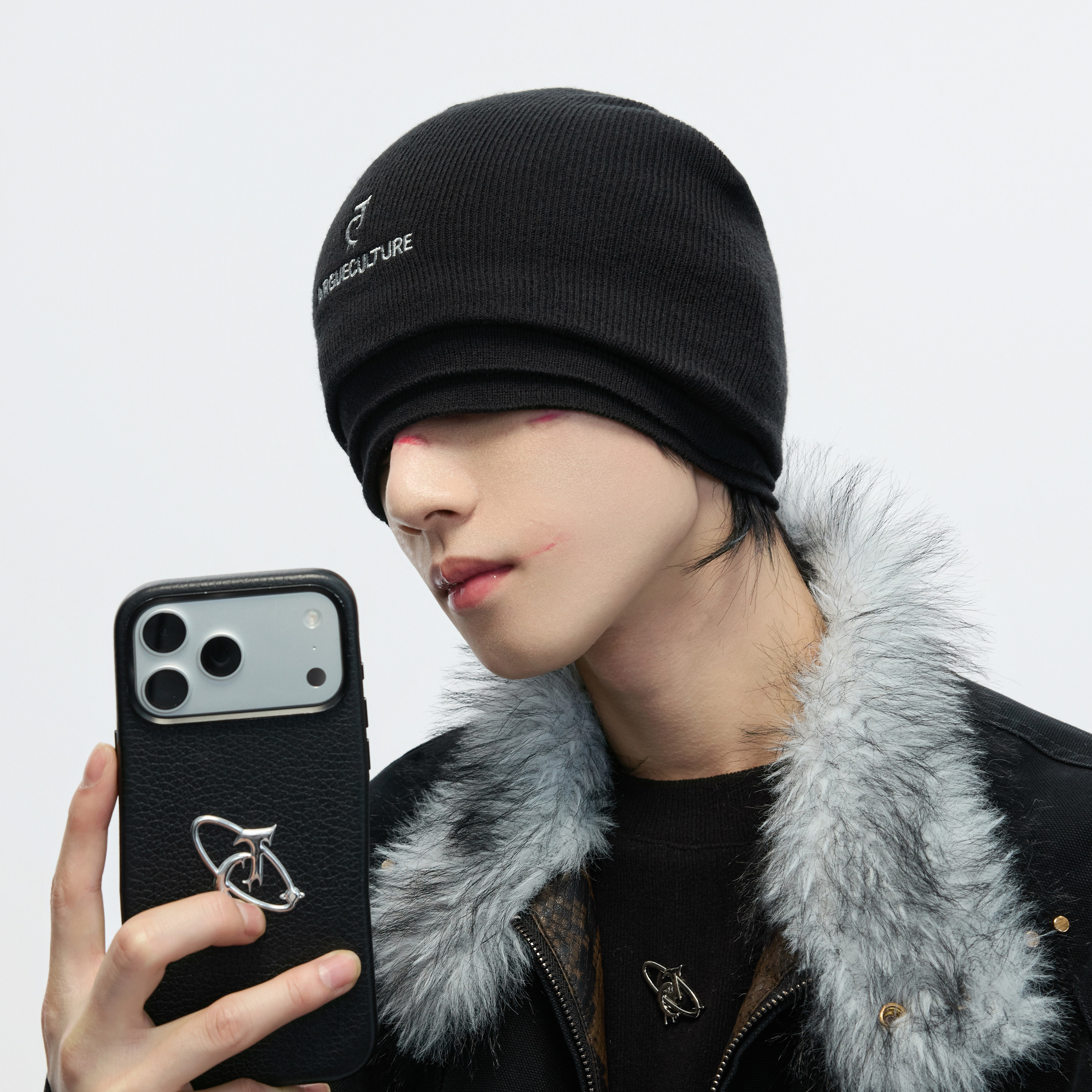 圆顶冬季旅行遮阳帽防风可调节