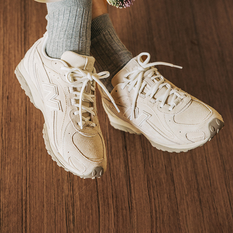 NEW BALANCE男女鞋204L德训薄底低帮复古休闲鞋NB运动鞋U204LMMC图片