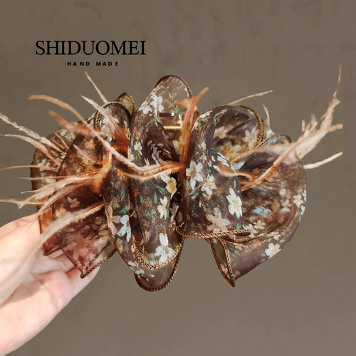 印花咖色褶皱泡泡纱蝴蝶结抓夹