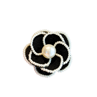 小香风珍珠山茶花胸针发夹两用高级感别针装饰气质披肩胸花配饰女