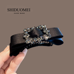 轻奢重工方钻蝴蝶结扭扭夹女高级感后脑勺半扎发顶夹时尚盘发横夹