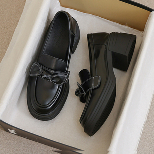 牛皮版~乐福鞋女英伦风秋季通勤34码配裙子黑单鞋高跟小皮鞋女款