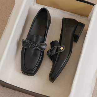 牛皮~低跟黑色小皮鞋女英伦风2025新款秋冬乐福鞋平底面试工作鞋