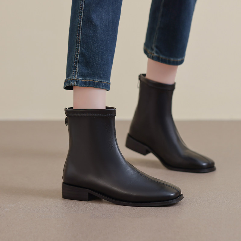牛皮版~低跟马丁靴女黑色方头显脚小加绒平底英伦风瘦瘦靴短靴子