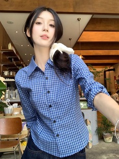 韩系穿搭长袖衬衫女格子小众修身显瘦复古学院风叠穿衬衣百搭上衣