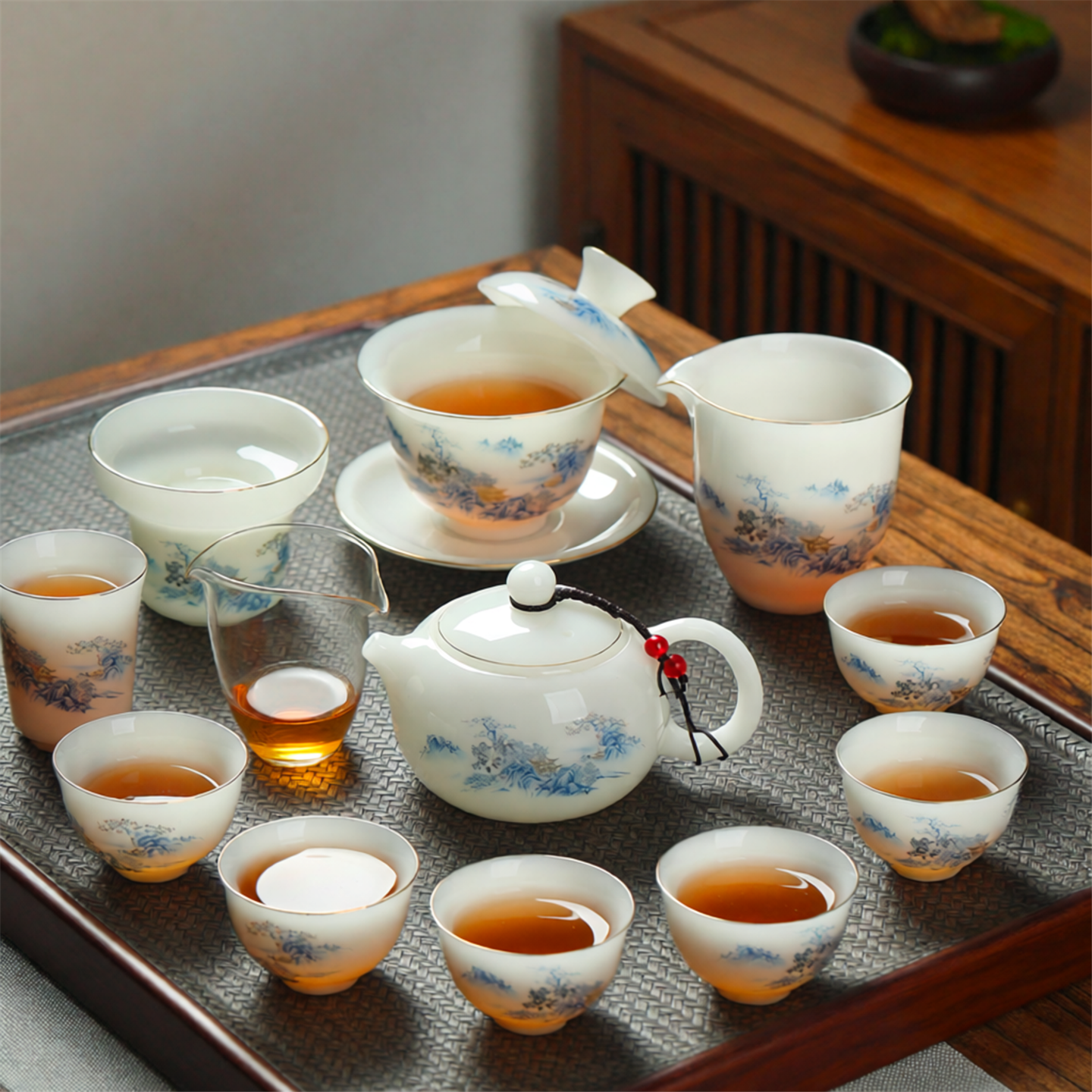 如玉通透不烫手不吃茶渍易清洗