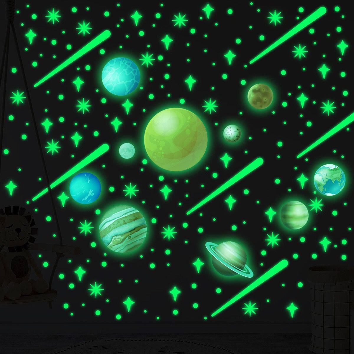 闪闪发光的小孩墙贴儿童卧室星球贴星星贴夜光贴自发光夜光贴