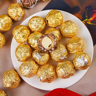 金莎球米脆果仁夹心巧克力伊诺滋金沙球桶装礼品休闲零食年货