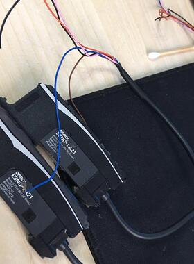 《议价》欧姆龙E3NC-LA21拆家包好2个一个没有盖子。