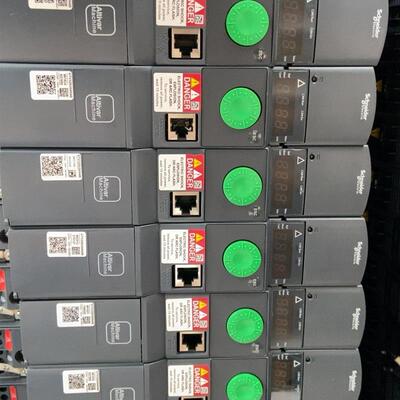 《议价》ATV320U04N4B施耐德变频器功能包好实物拍摄