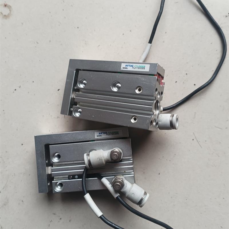 《议价》原装正品HLH10X-30S导轨气缸两个100元
