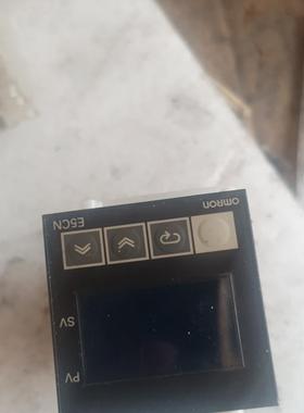 《议价》欧姆龙温控器E5cN-Q2HBTc共三个每个50元
