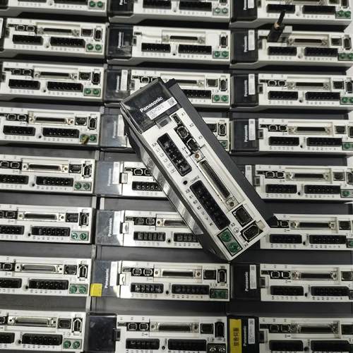 《议价》A5400W驱动器MBDHT2510二手拆机成色如图