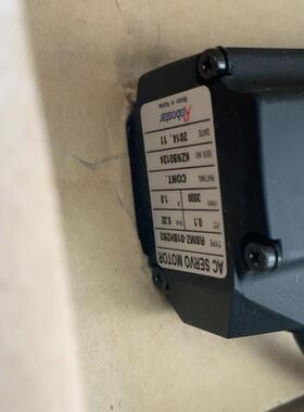 《议价》Robostar伺服电机RSMZ-01BH2B2 新的 就一