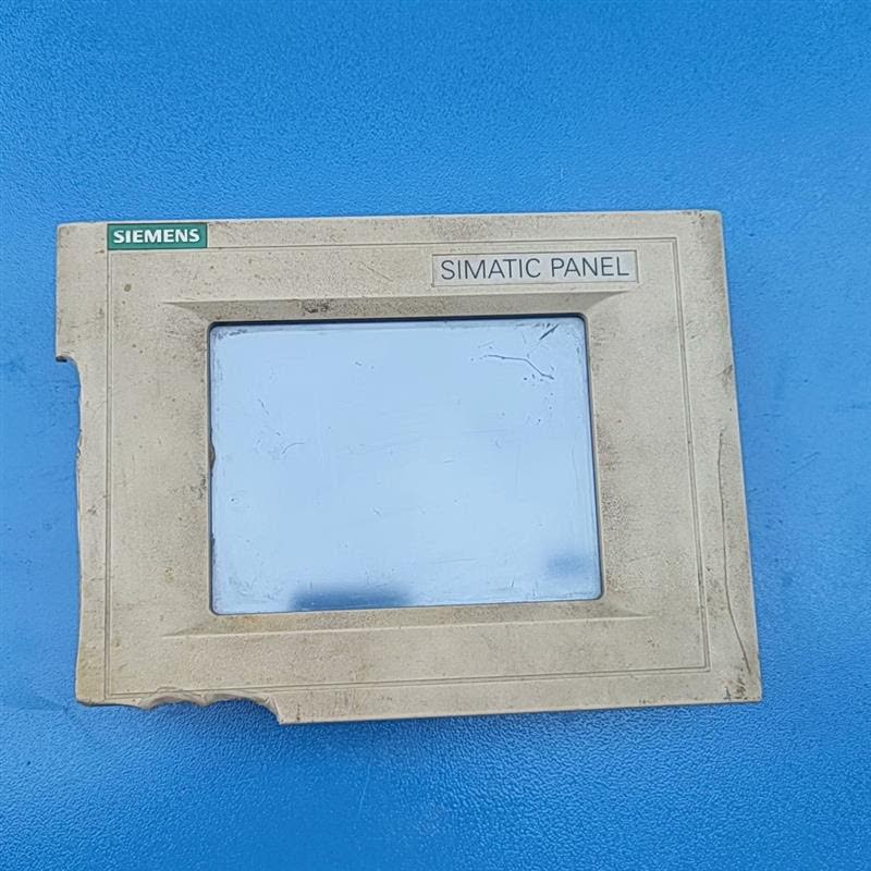 《议价》6AV6 545-0BA15-2AX0 成色如图外壳损坏